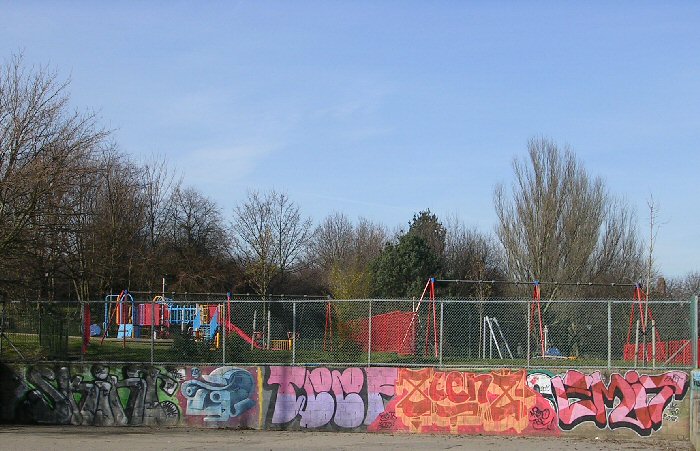 North Wall Ruskin Park